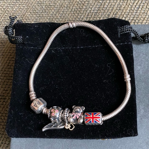 Authentic Pandora Snake Bracelet with 4 Pandora Charms EUC - Picture 1 of 10